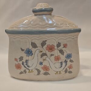Country Classics Ceramic Canister Napkin Holder with Floral and Swan Design